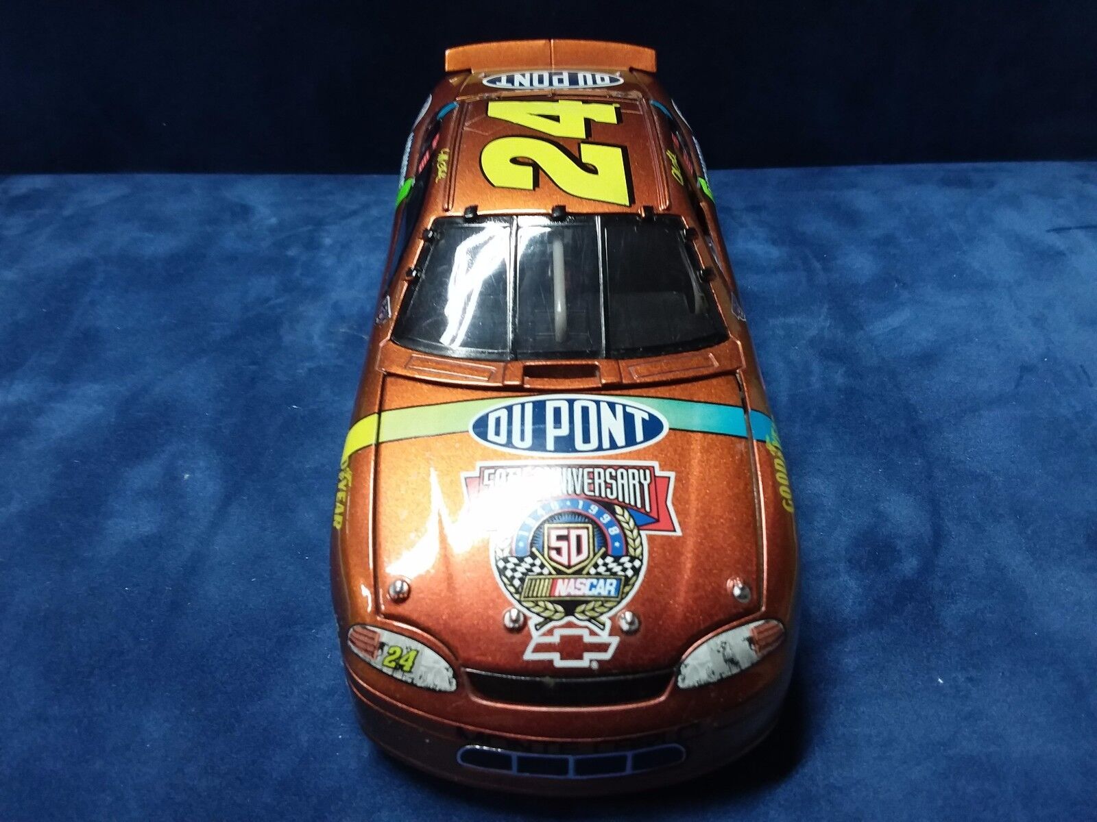 1998 Action Jeff Gordon NASCAR 50th Anniversary DuPont 1:24 Color Chrome