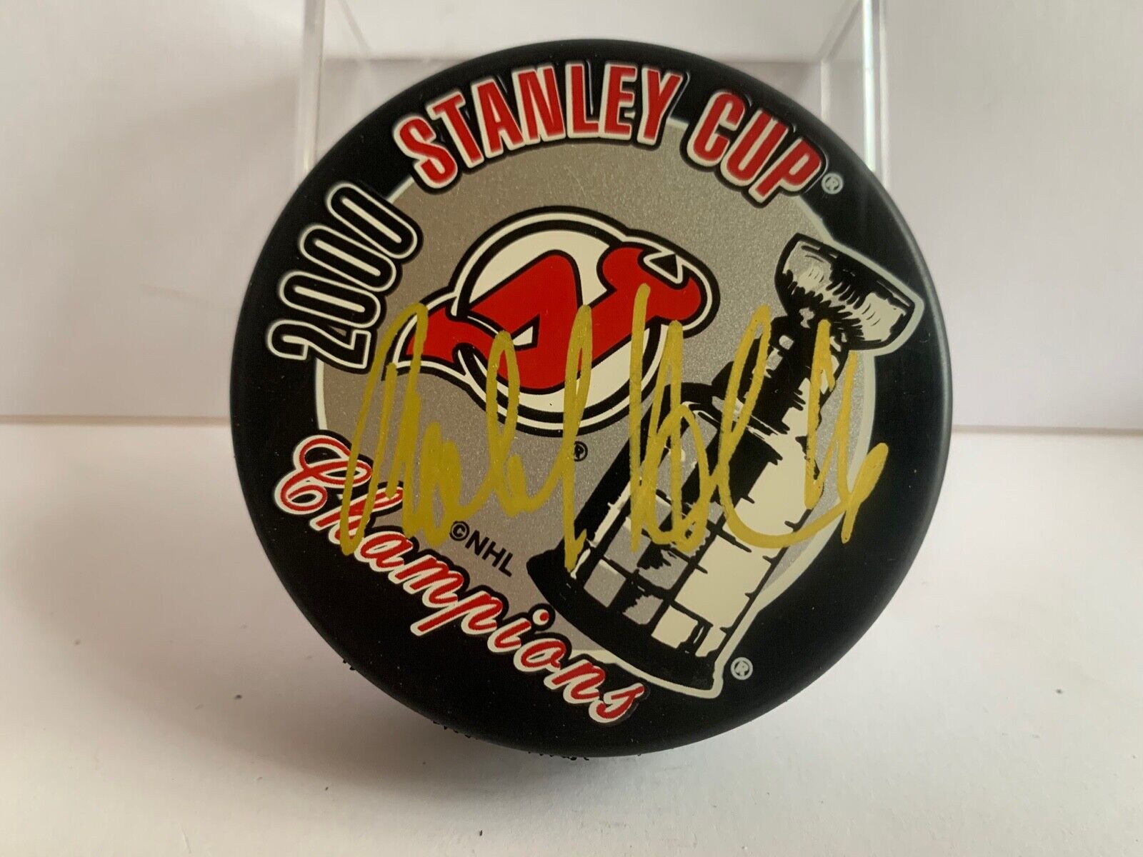 Bobby Holik Autographed NHL Hockey Puck New Jersey Devils 2000 Stanley Cup Puck