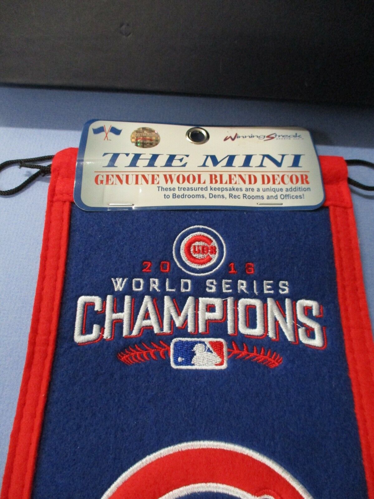 Chicago Cubs World Series Winning Streak Embroidered Banner Wool  6x14 mini