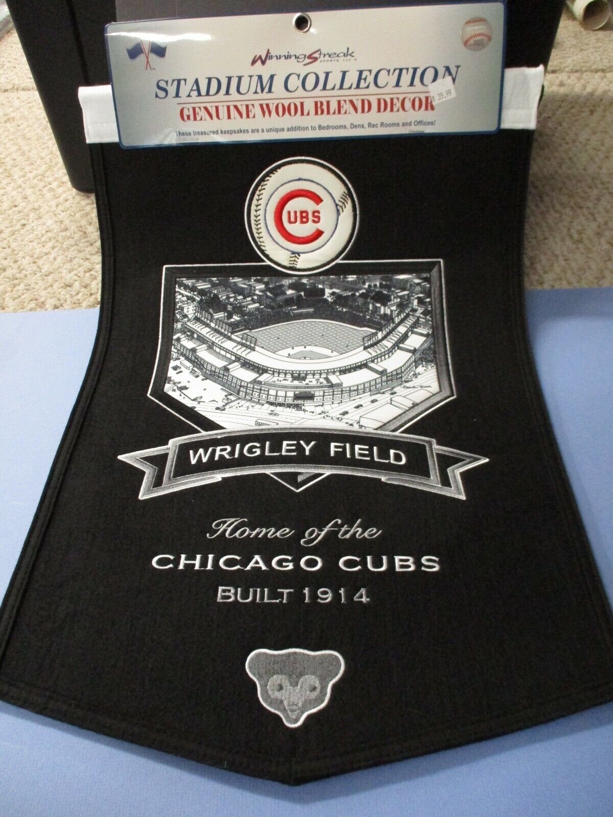 Chicago Cubs Wrigley Field Winning Streak Embroidered  Stadium Banner 21x14