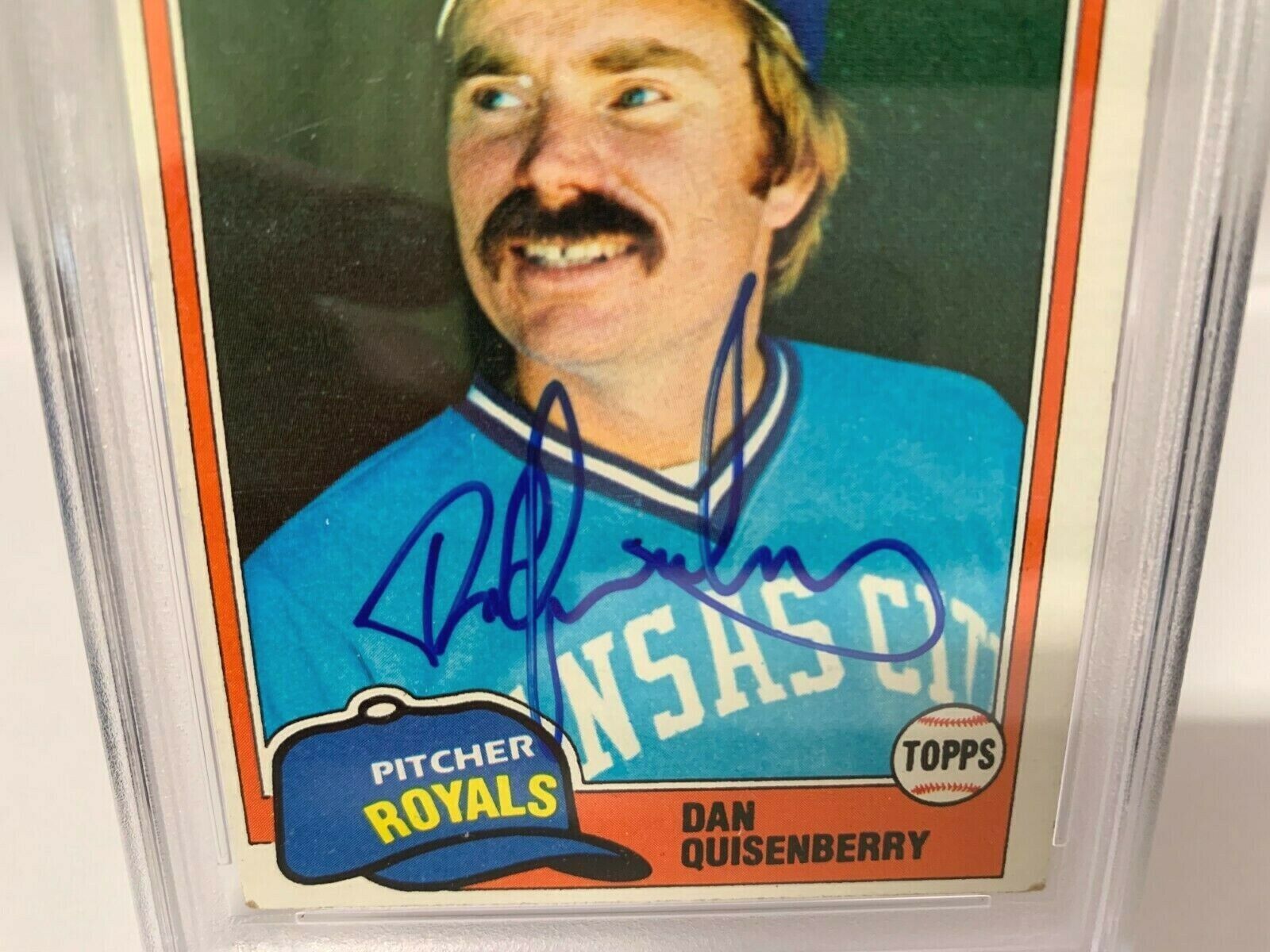 Dan Quisenberry Autographed Signed 1985 Donruss Card PSA Certified Slabbed