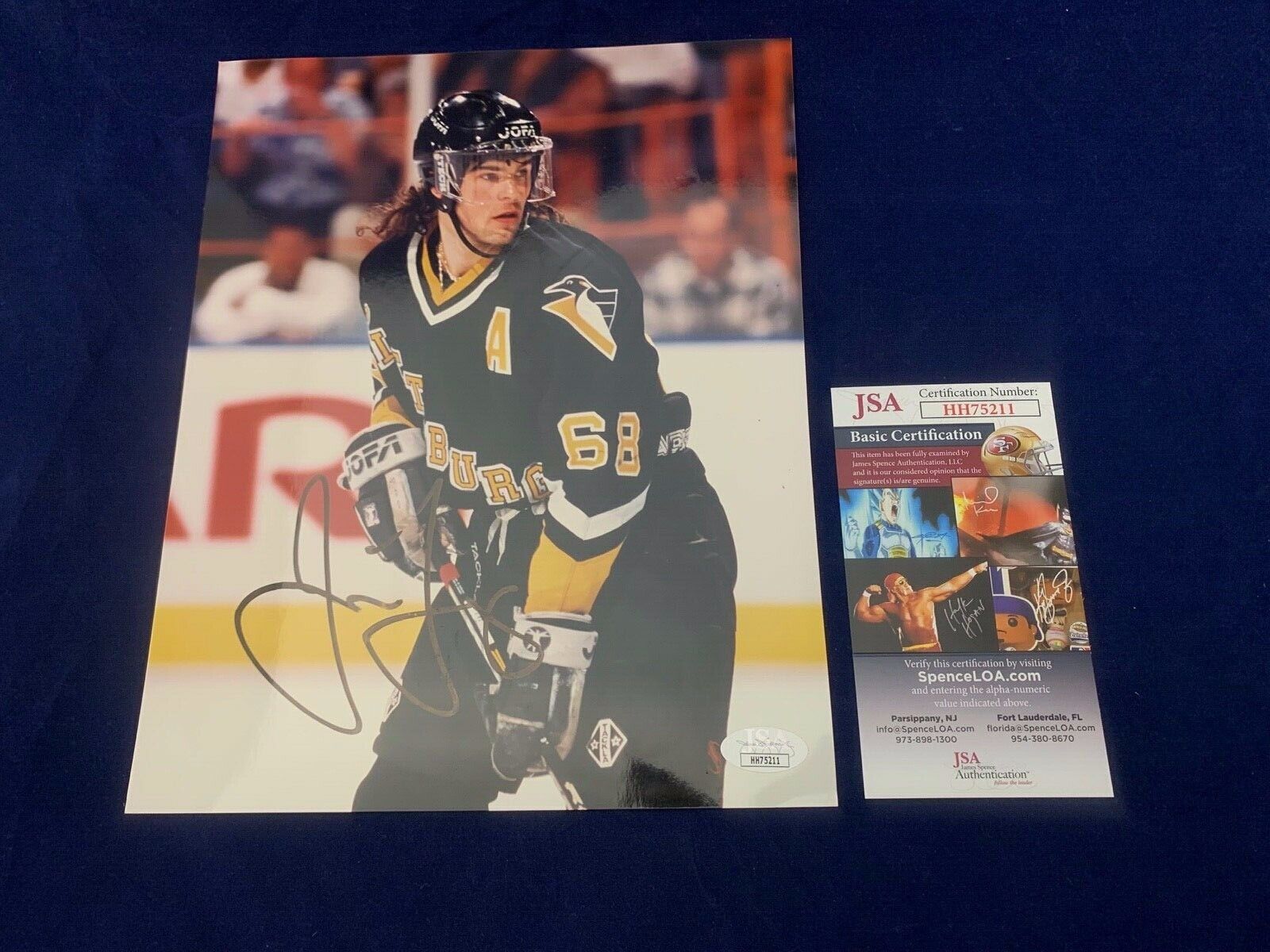 Jaromir Jagr Pittsburgh Penguins Autographed 8x10 Sports Photo JSA COA HH75211