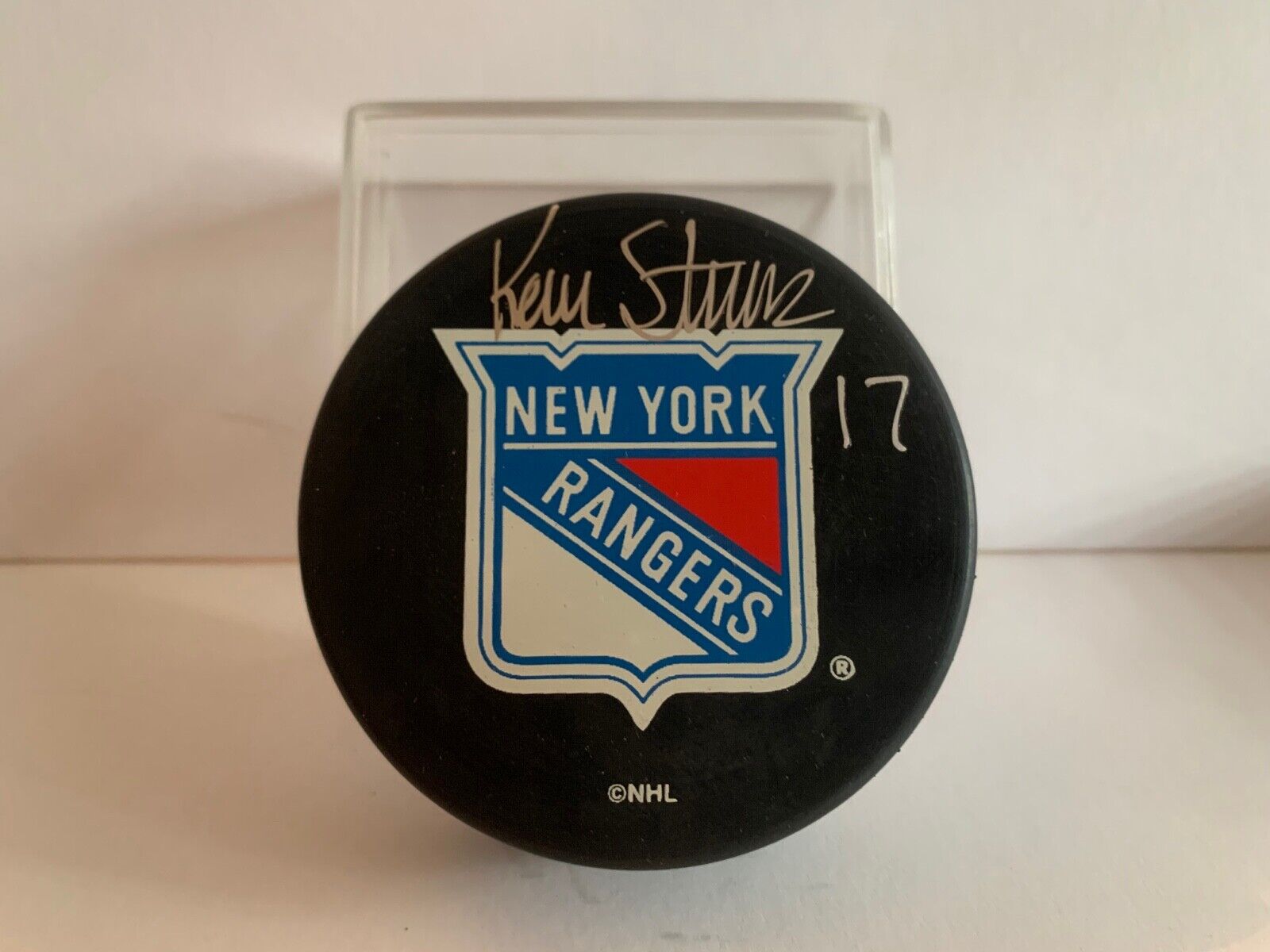 Kevin Stevens 17 New York Rangers Autographed Official NHL Hockey Puck Team Logo