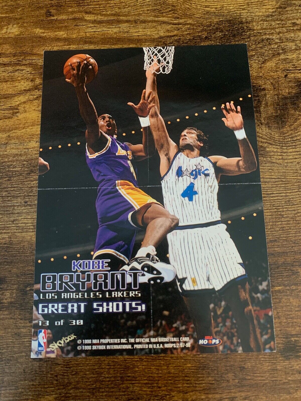 Lot Detail - 1998-99 Kobe Bryant Los Angeles Lakers Complete Warm