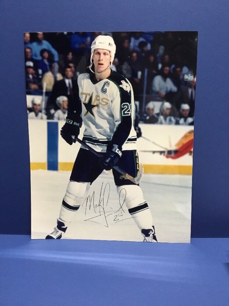 Mark Tinordi Dallas Stars New Jersey Devils Autographed 8x10 Photo B