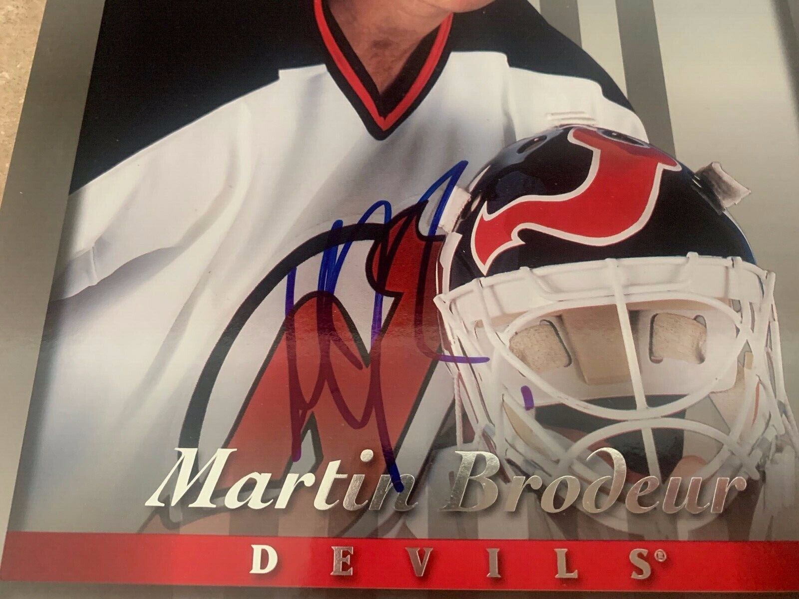 Martin Brodeur Devils 1997 Donruss Autographed 8x10 Photo JSA COA HH75194