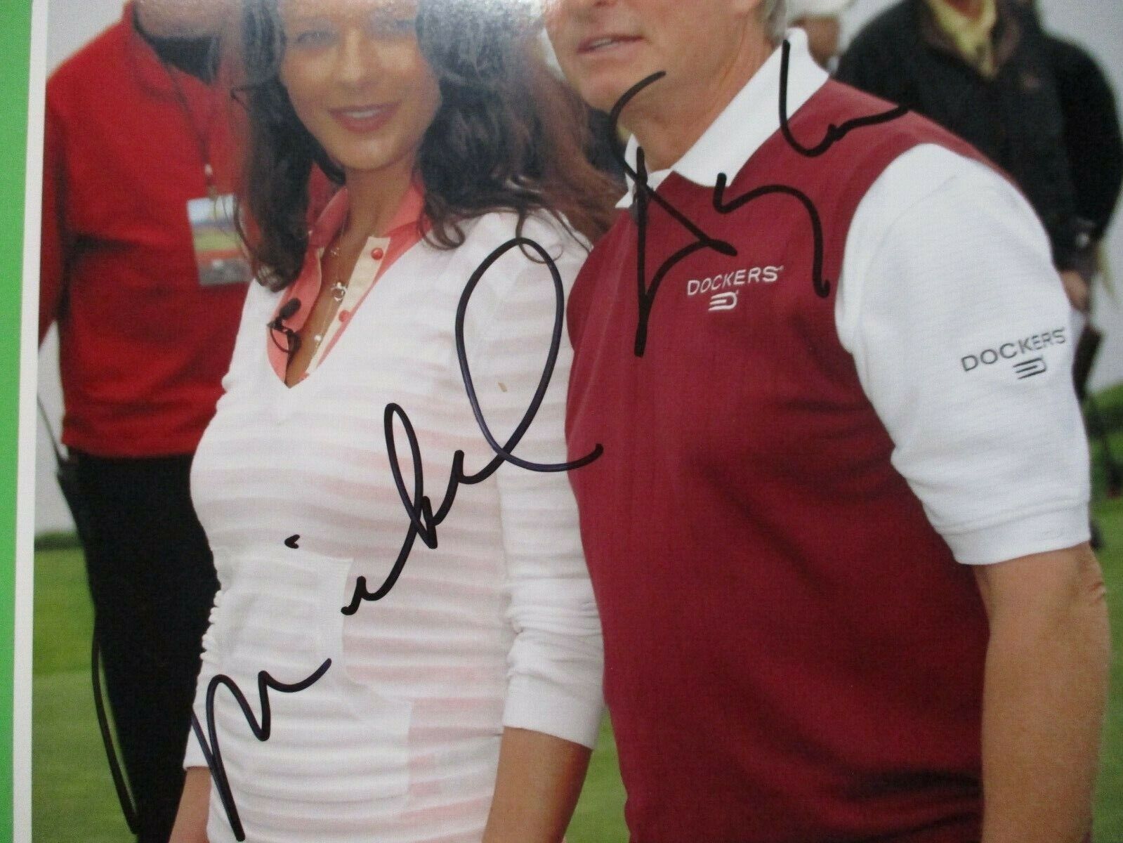 Michael Douglas Signed Autographed w/ Catherine Zeta Jones 8.5x11 Photo JSA