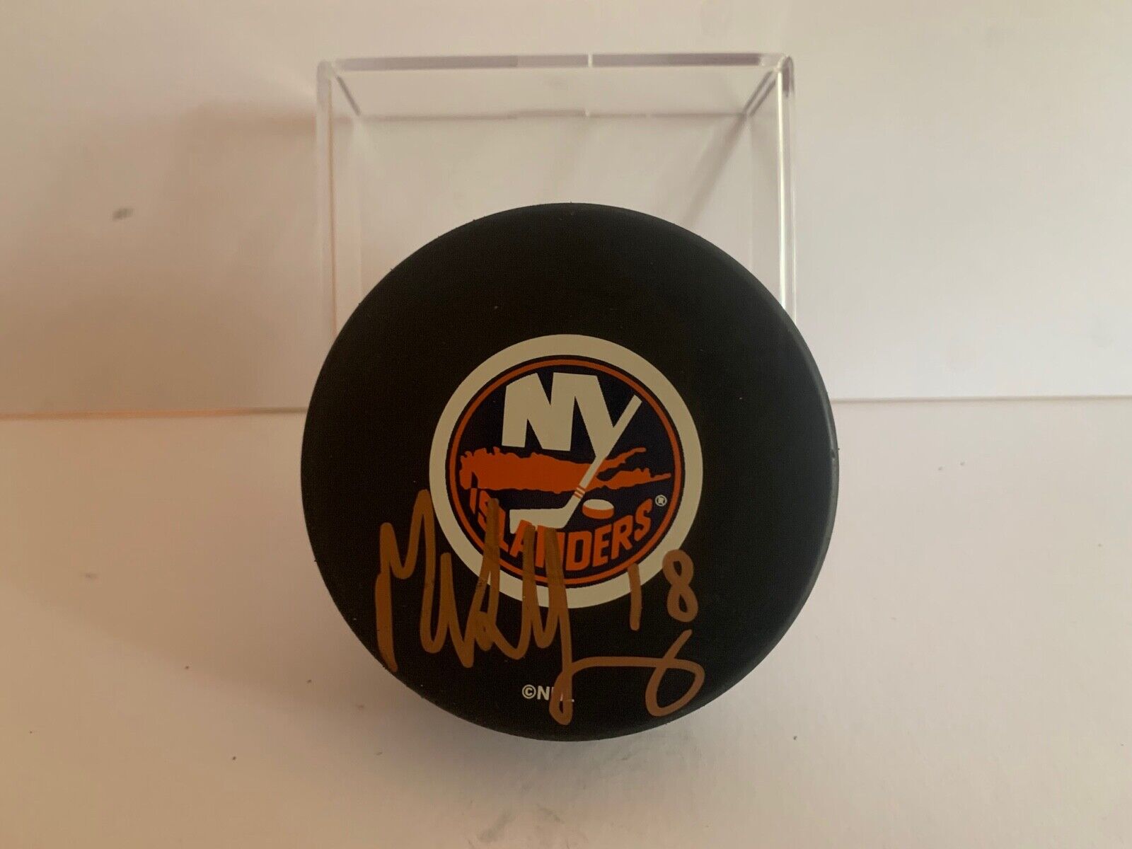 Mike Sillinger Autographed Official NHL Hockey Puck A New York Rangers Logo