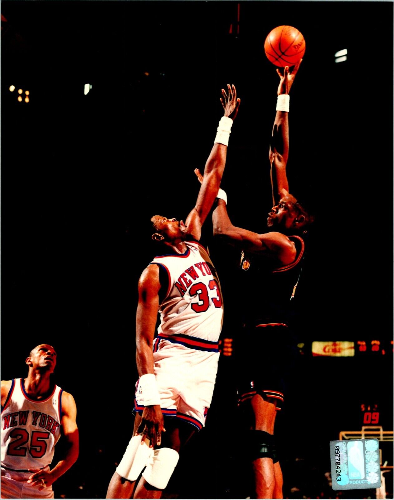 Patrick Ewing New York Knicks NBA Sports 8x10 Color Photo B with NBA Holograms