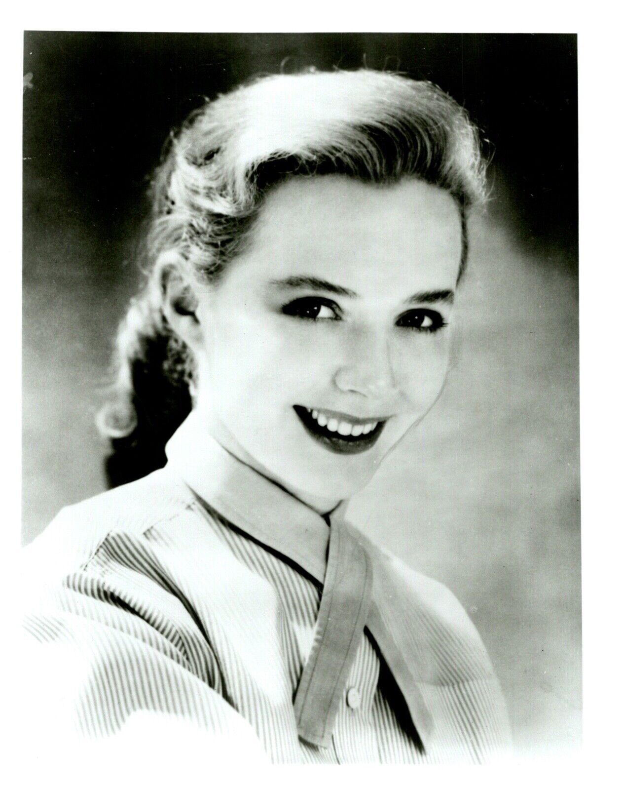 Piper Laurie American Actress Unsigned Vintage Celebrity 8x10 B&W Photo