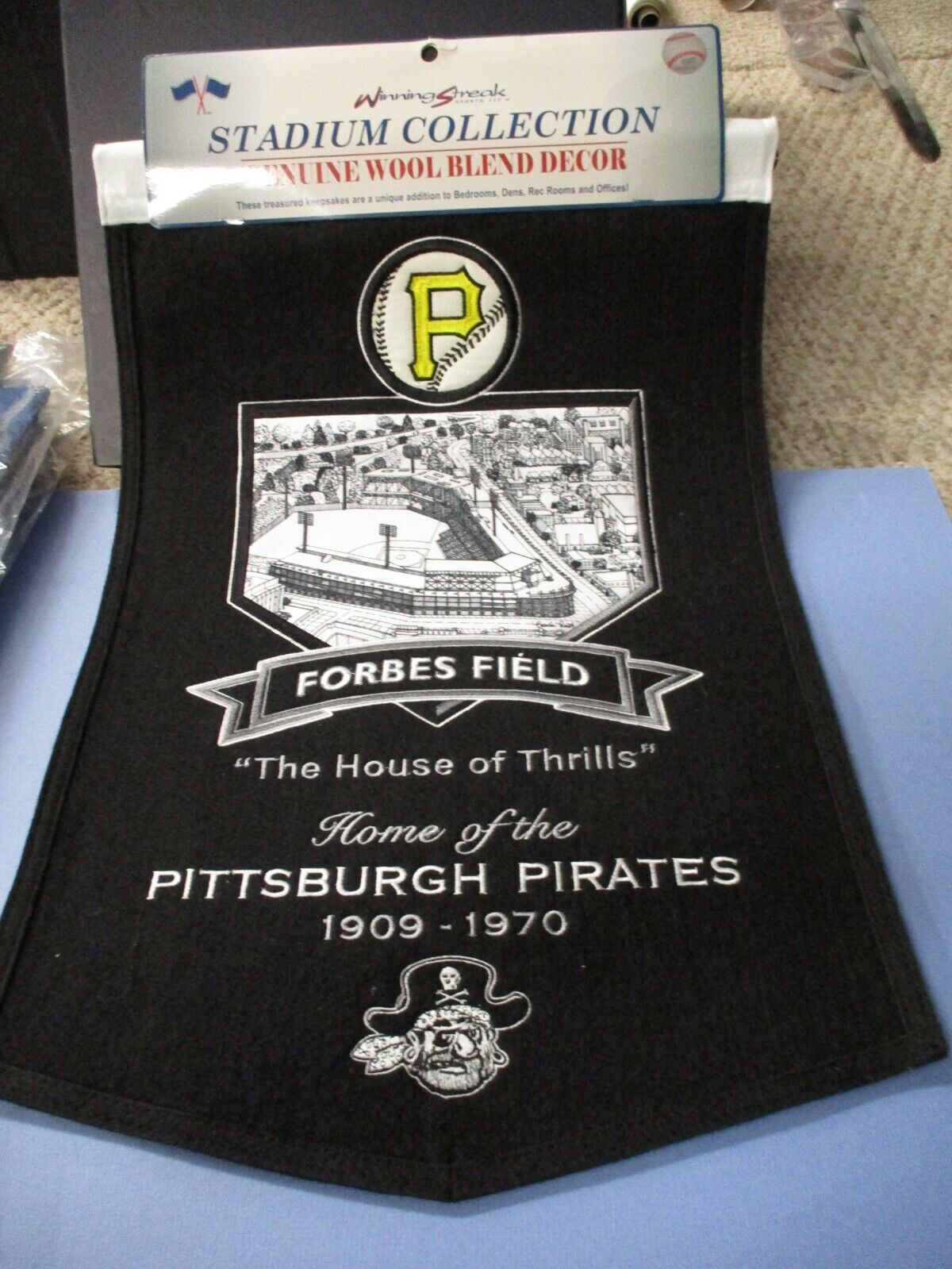 Pittsburgh Pirates Forbes Field Winning Streak Embroidered Stadium Banner Wool