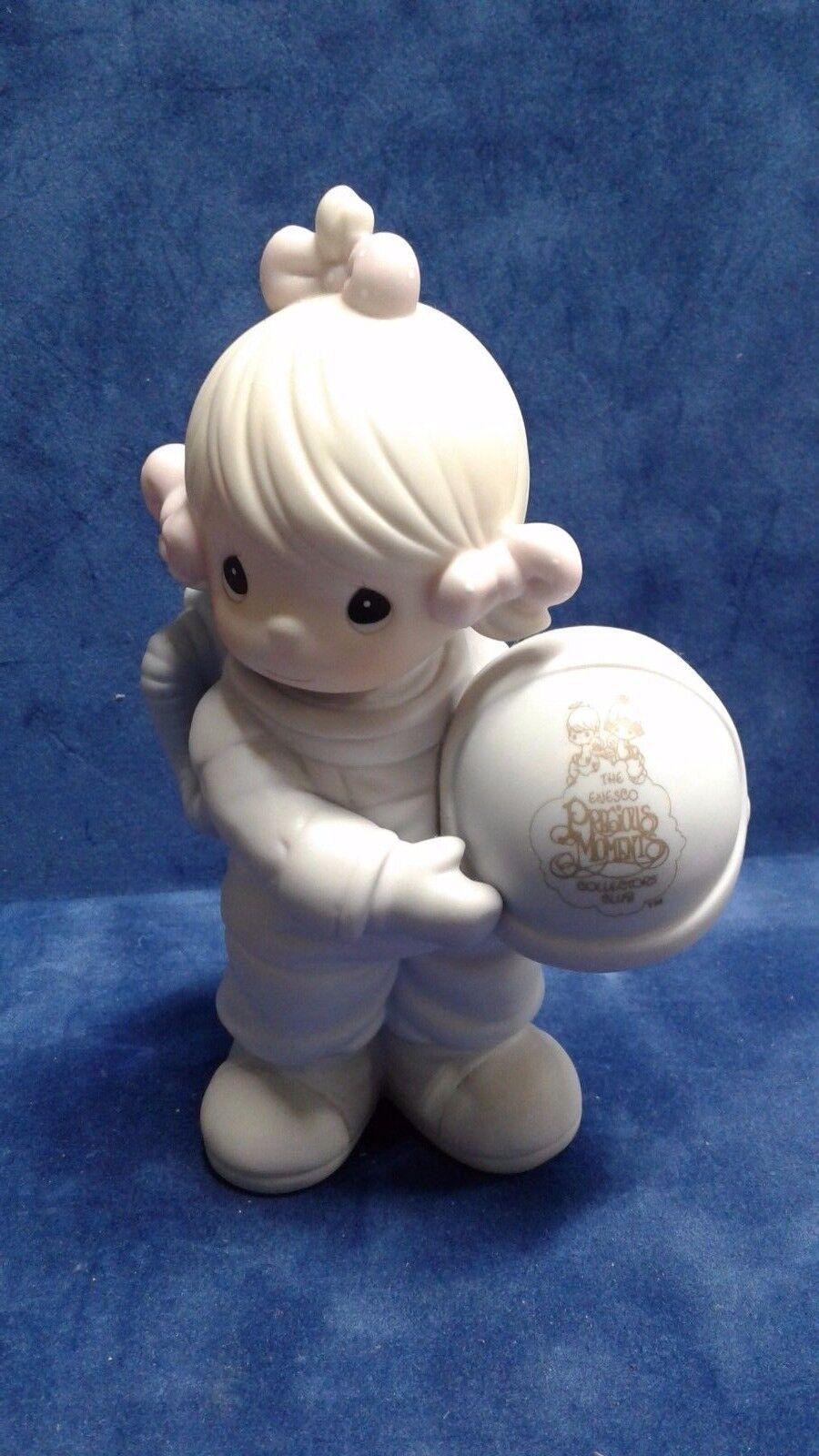 Precious Moments THE CLUB THAT'S OUT OF THIS WORLD Figurine 1991 Enesco