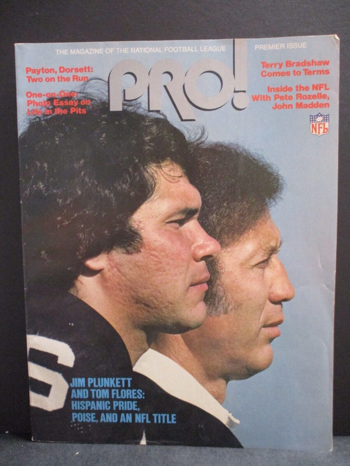 Pro NFL Magazine Inaugural 1st Issue Plunkett Flores Front Cover Excellent