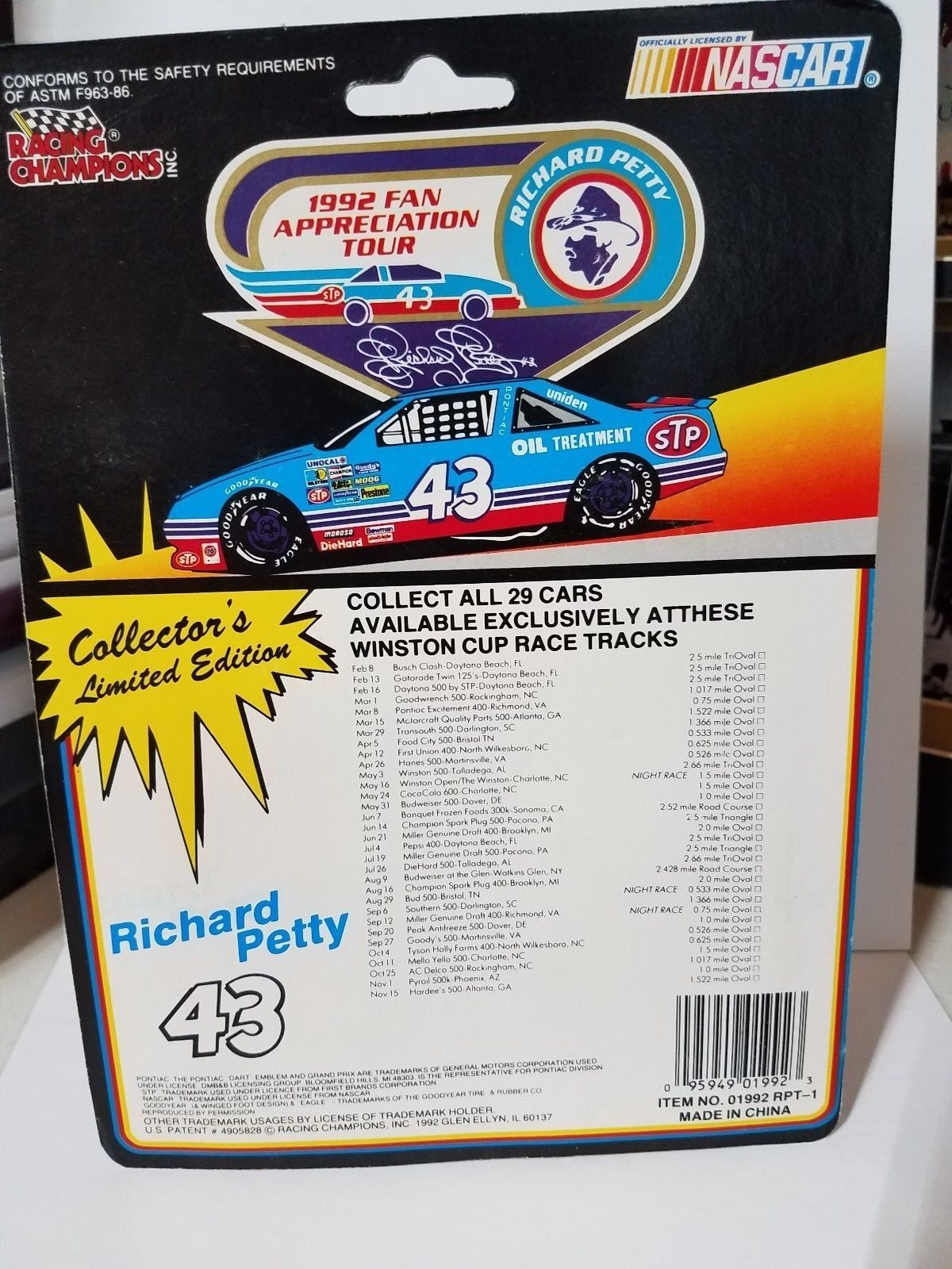 Richard Petty 43 1992 Fan Tour Die Cast CAR Watkins Glen NEW