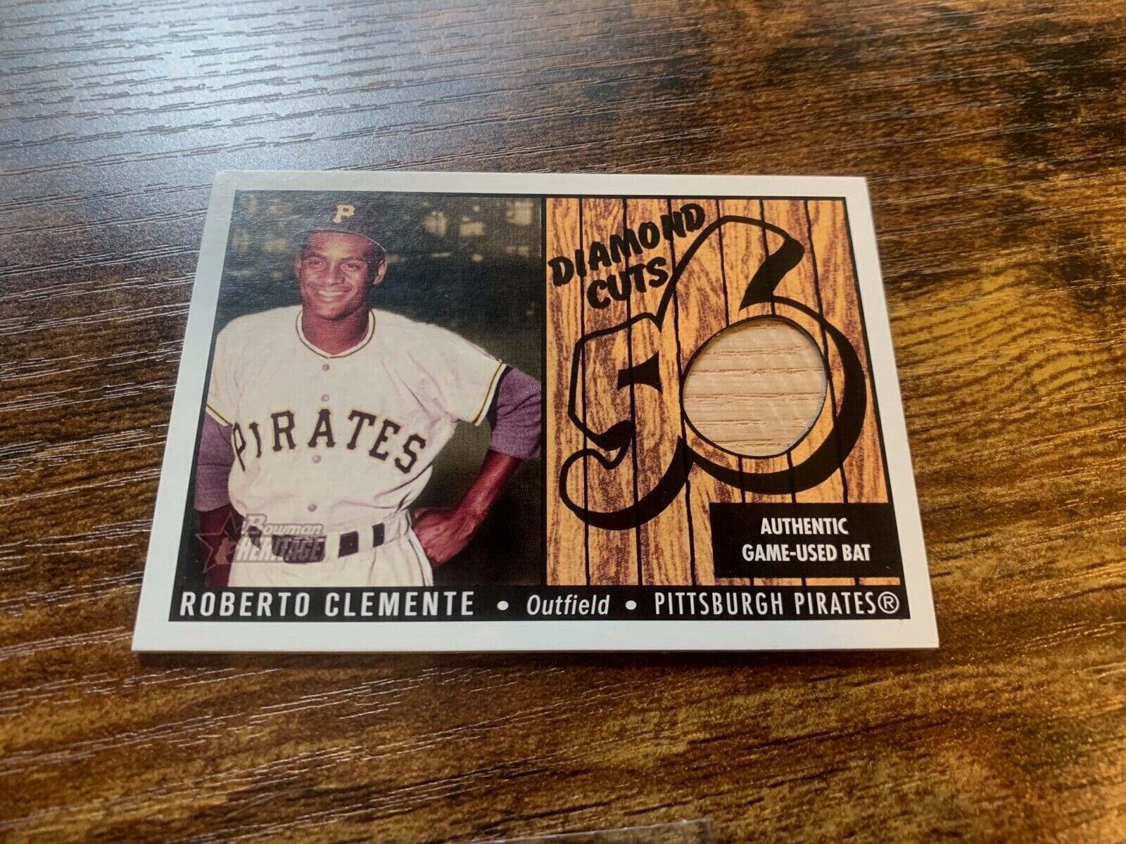 Roberto Clemente 2003 Diamond Cuts Authentic Game Used Bat Card Topps DC-RC