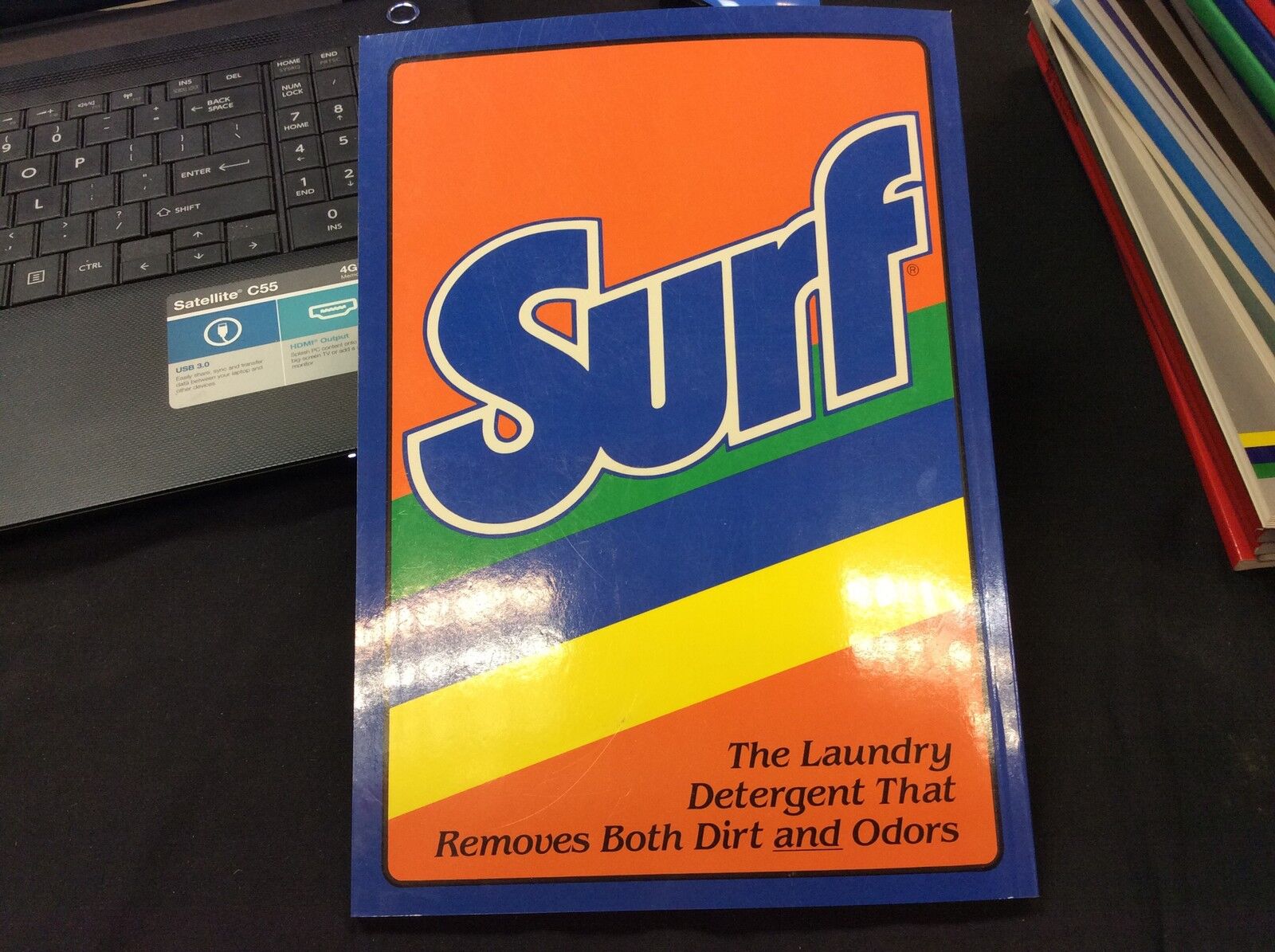 San Francisco Giants 1988 SURF Topps Baseball Card Book