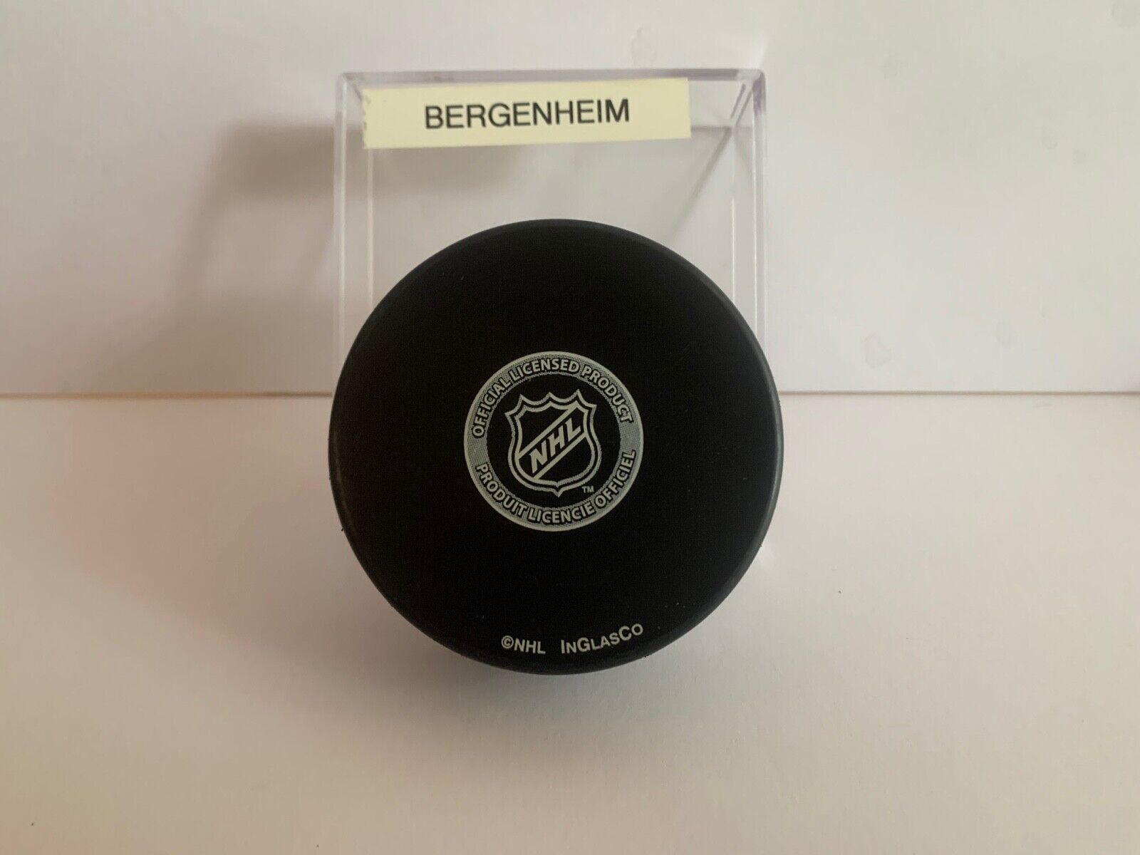 Sean Bergenheim Autographed Official NHL Hockey Puck New York Islanders Logo