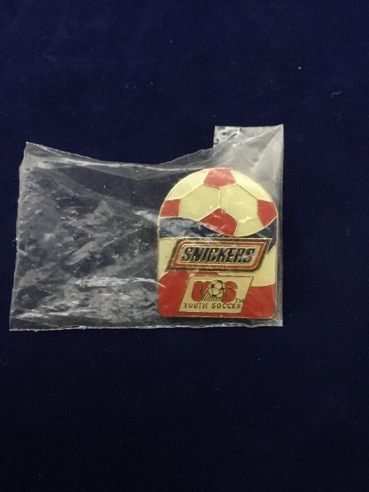 Snickers US Youth Soccer Pin