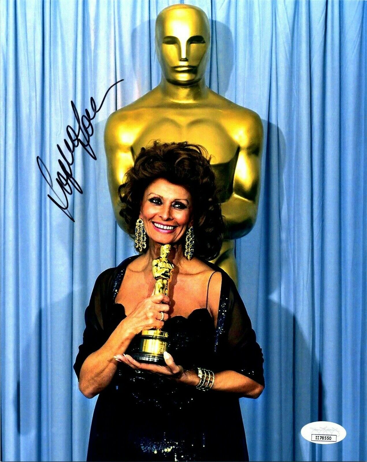 Sophia Loren Academy Award Autographed 8x10 Color Photo JSA COA II78550