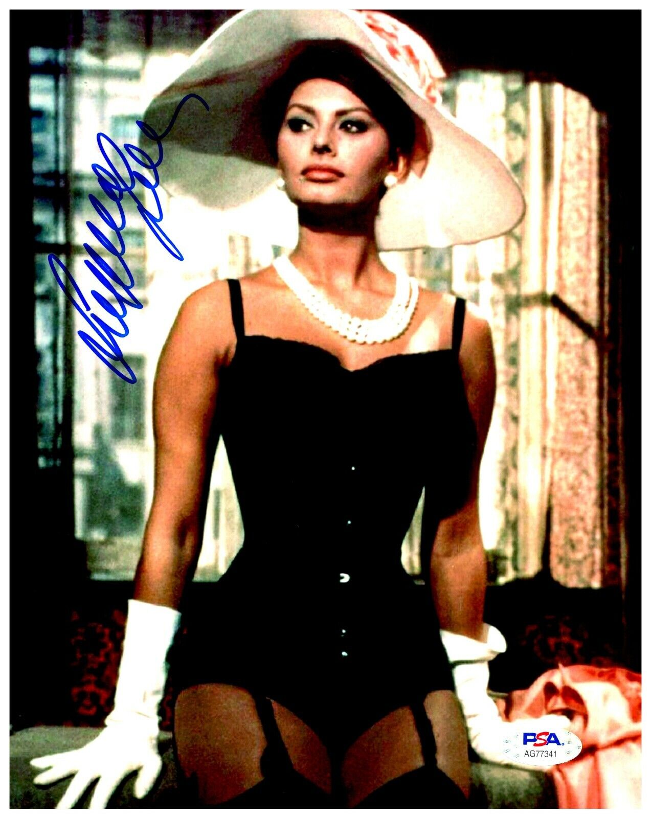 Sophia Loren The Millionairess Actress Signed 8x10 Color Photo PSA