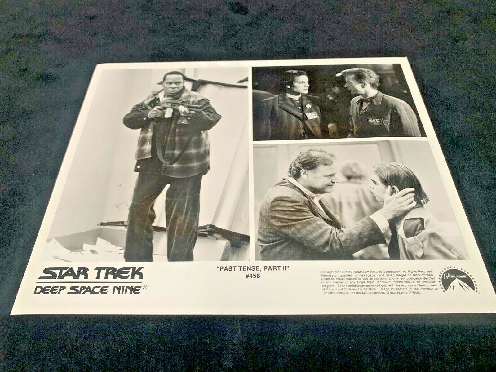 Star Trek Deep Space Nine 8x10 B&W Photo of Past Tense Part 2 458