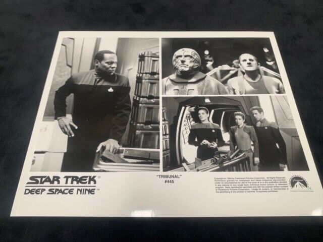 Star Trek Deep Space Nine 8x10 B&W Photo of Tribunal 445