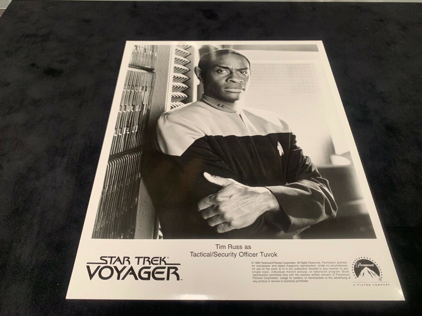 Star Trek Voyager 8x10 B&W Photo of Tim Russ in Excellent Condition