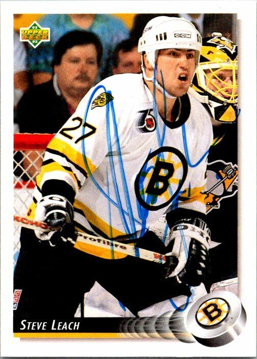 Steve Leach Boston Bruins Hand Signed 1992-93 Upper Deck Hockey Card 61 NM