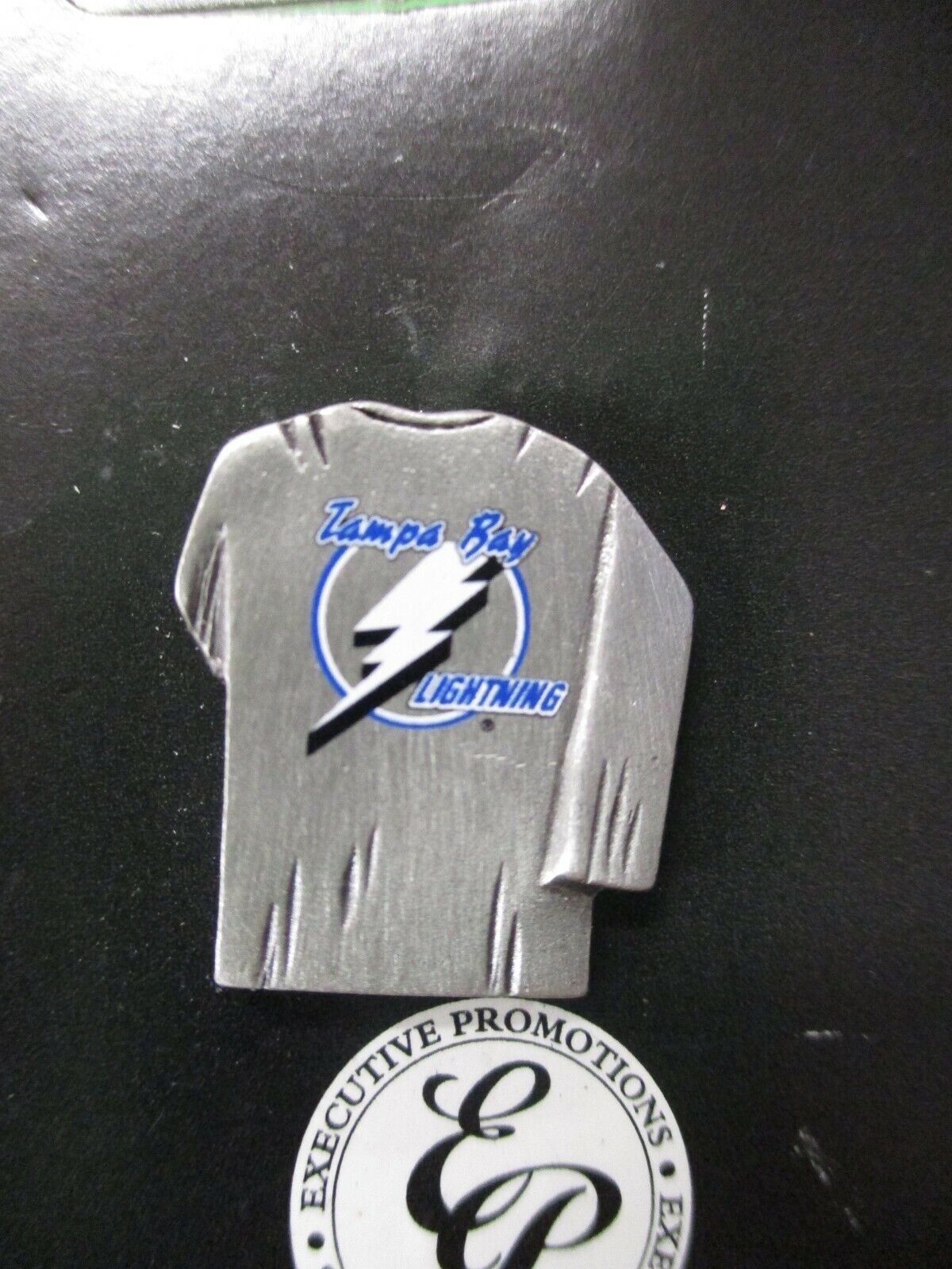 Tampa Bay Lightning Old Logo Jersey Pewter 1 Inch Pin
