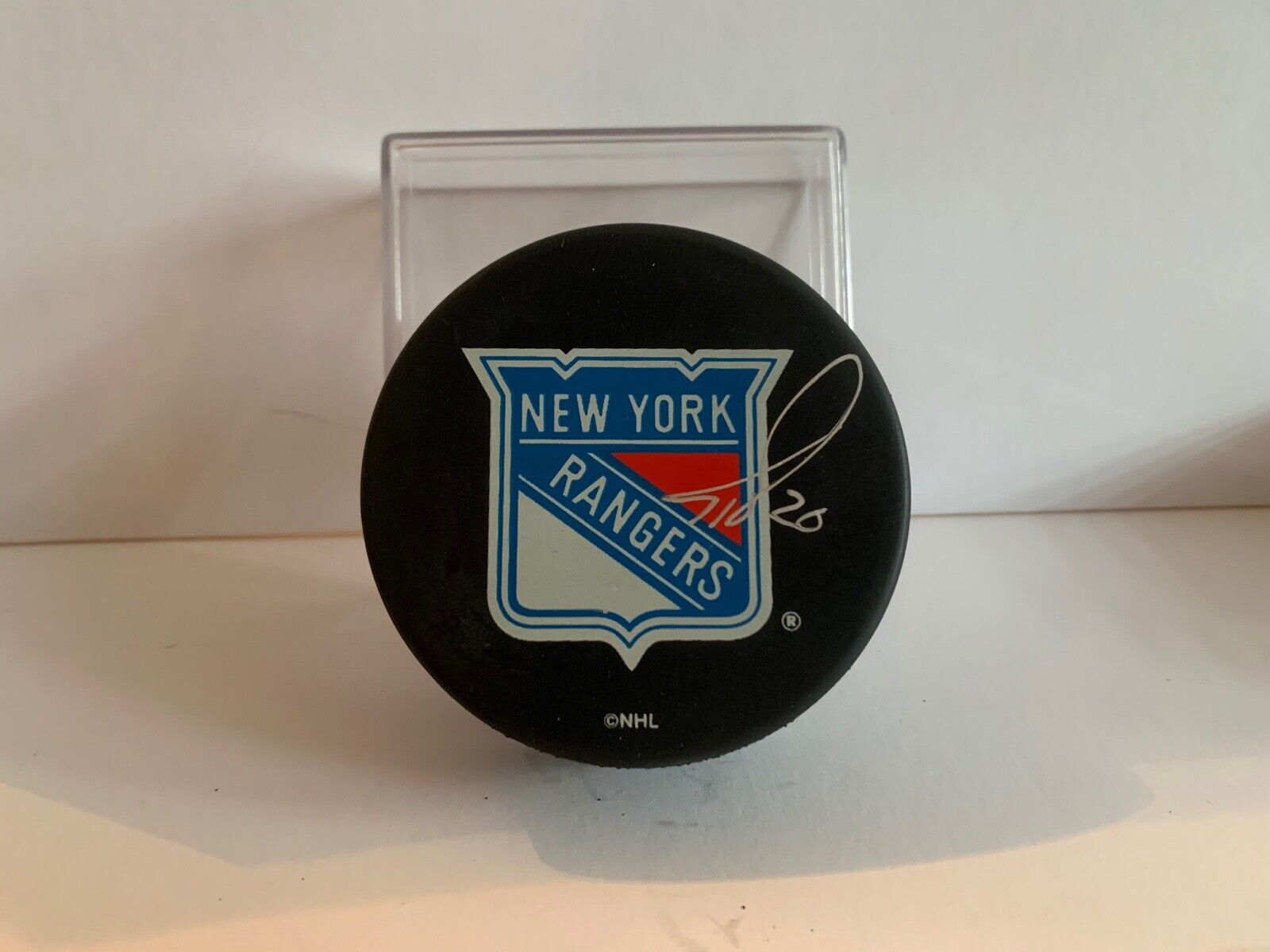 Todd Harvey New York Rangers Autographed Official NHL Hockey Puck Team Logo