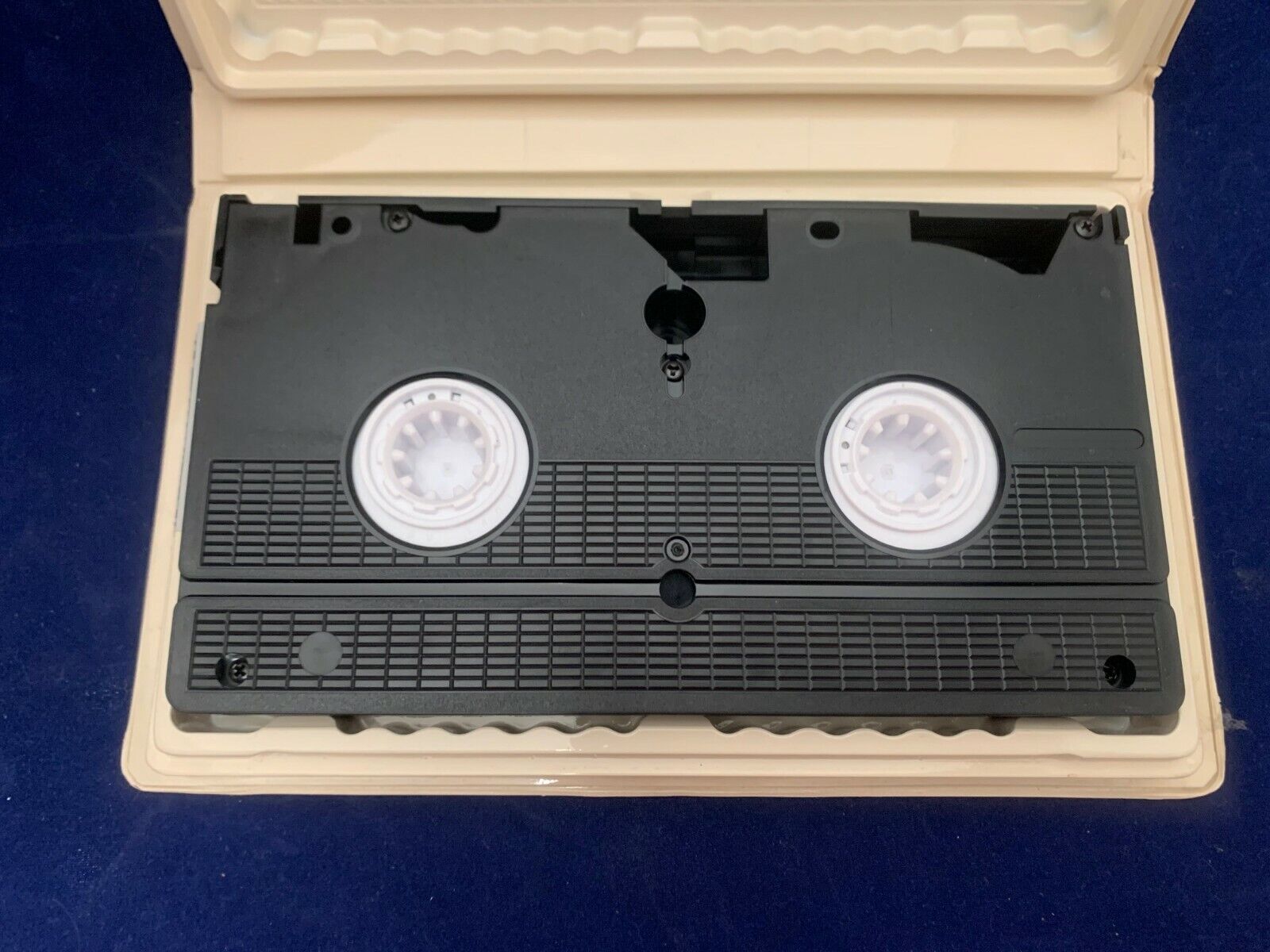 Walt Disneys Classic Alladin VHS Black Diamond The Classics PreOwned Original