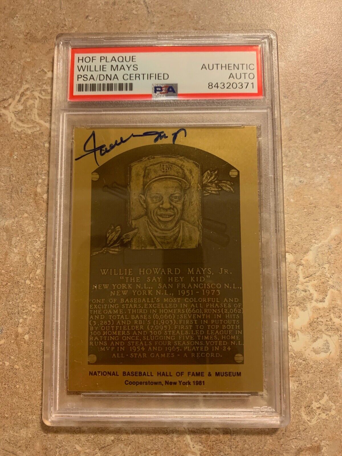 Willie Mays Autographed HOF METAL NY Hall of Fame Card PSA Slabbed Certified
