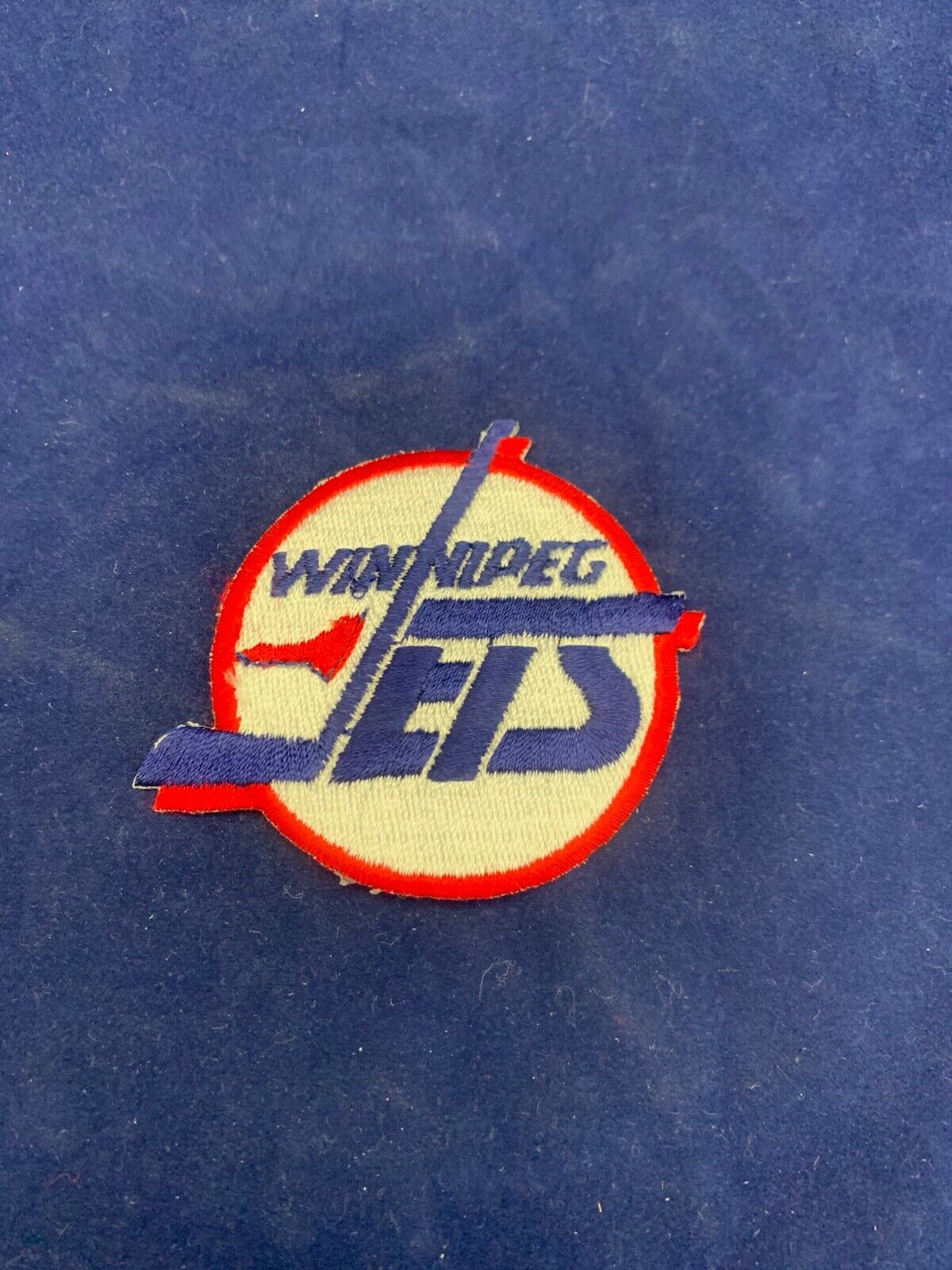 Winnipeg Jets Small Logo Patch Size 2.5 x 2.75 inches OLD LOGO